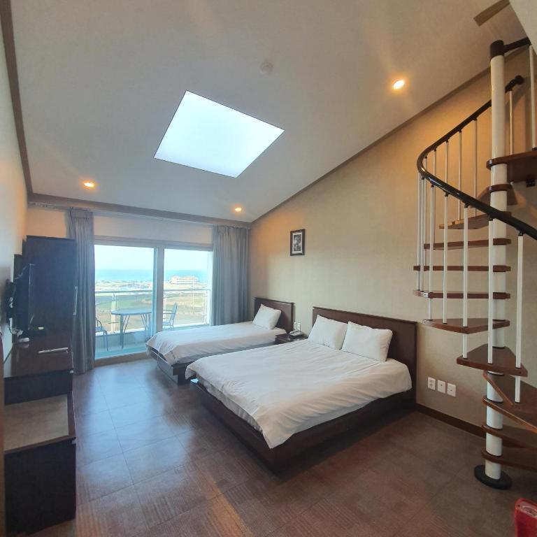 Sea View Hotel Jeju Exterior photo