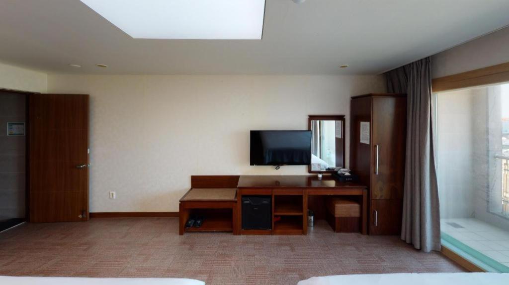 Sea View Hotel Jeju Exterior photo